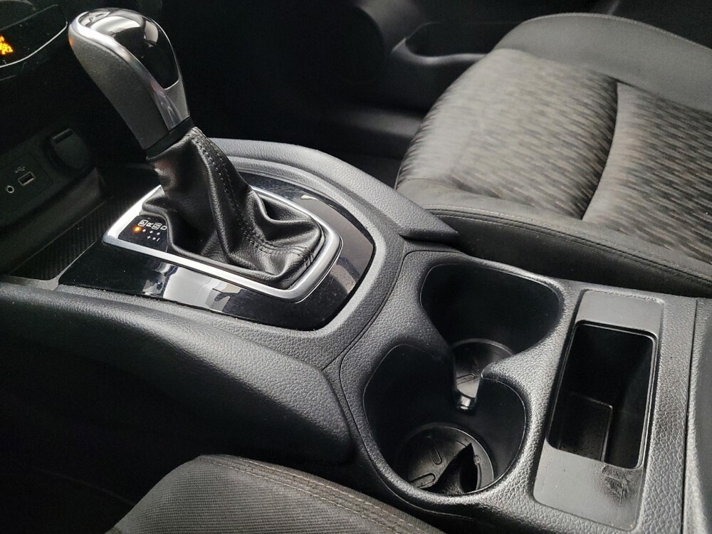 2018 Nissan Rogue in Memphis, TN 38128 - 18129246 26