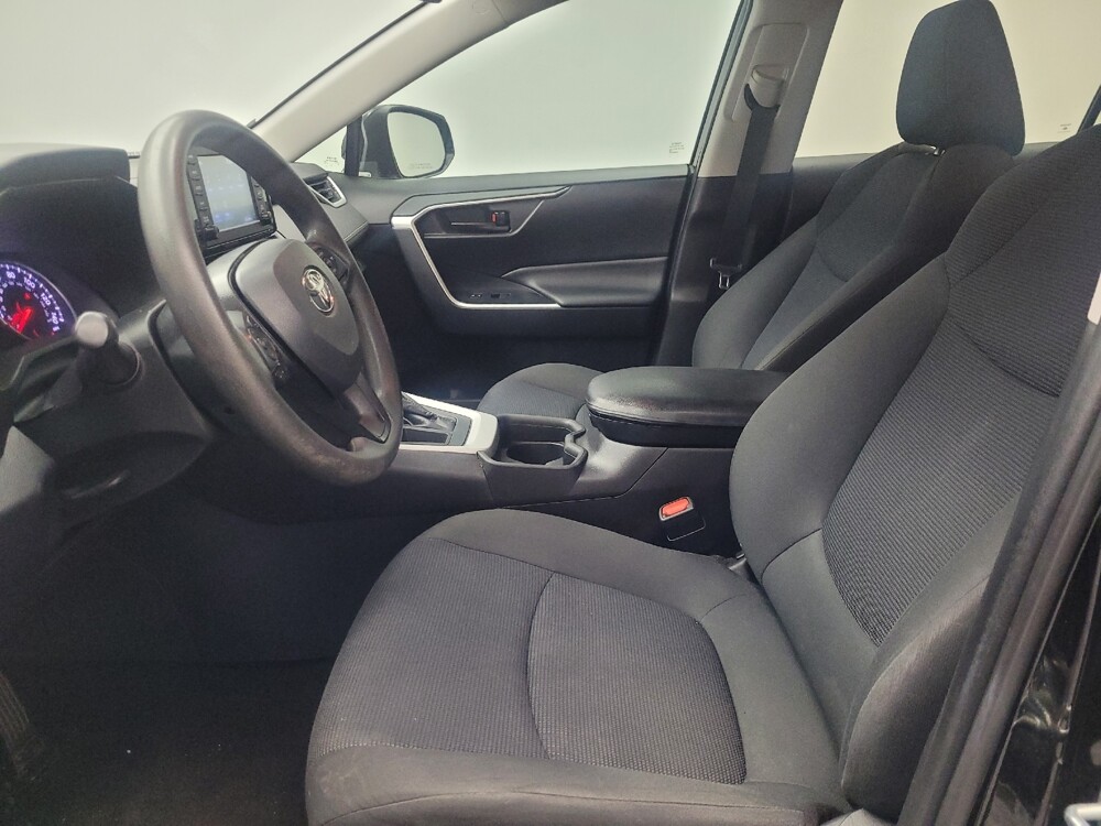 2019 Toyota RAV4 in Antioch, TN 37013 - 18129247 17