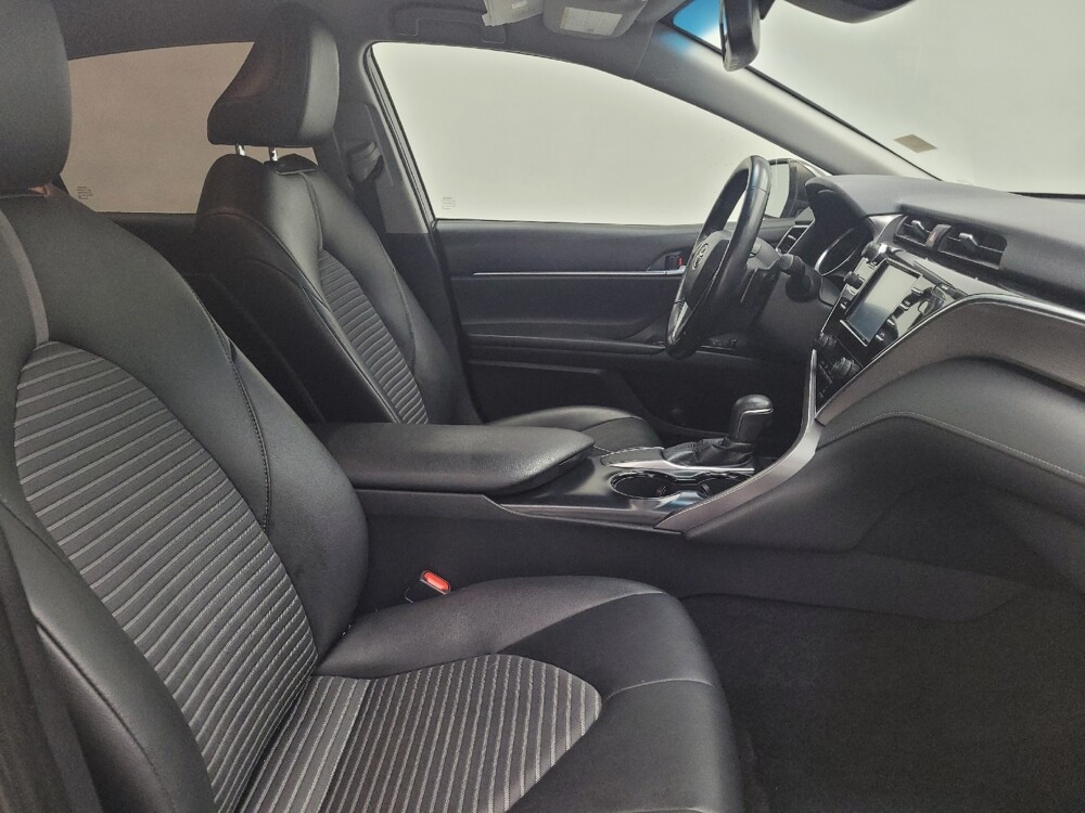 2018 Toyota Camry in Memphis, TN 38128 - 18129249 21