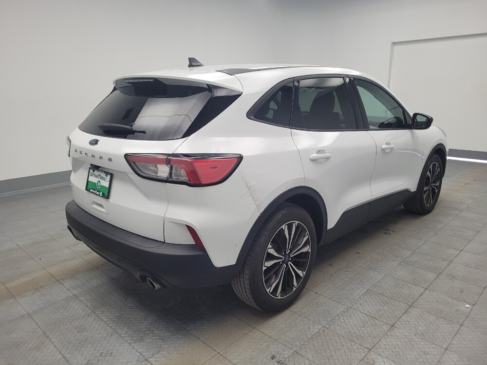 2022 Ford Escape in Huntsville, AL 35816 - 18129250 9