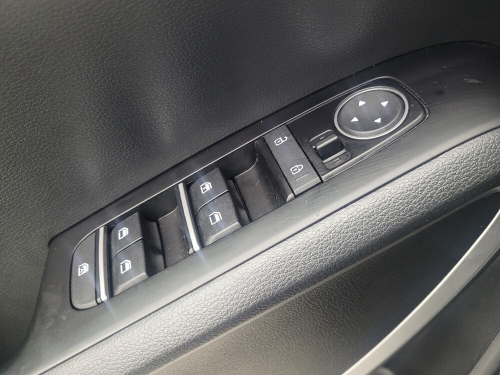 2025 Kia Soul in Memphis, TN 38115 - 18129267 27