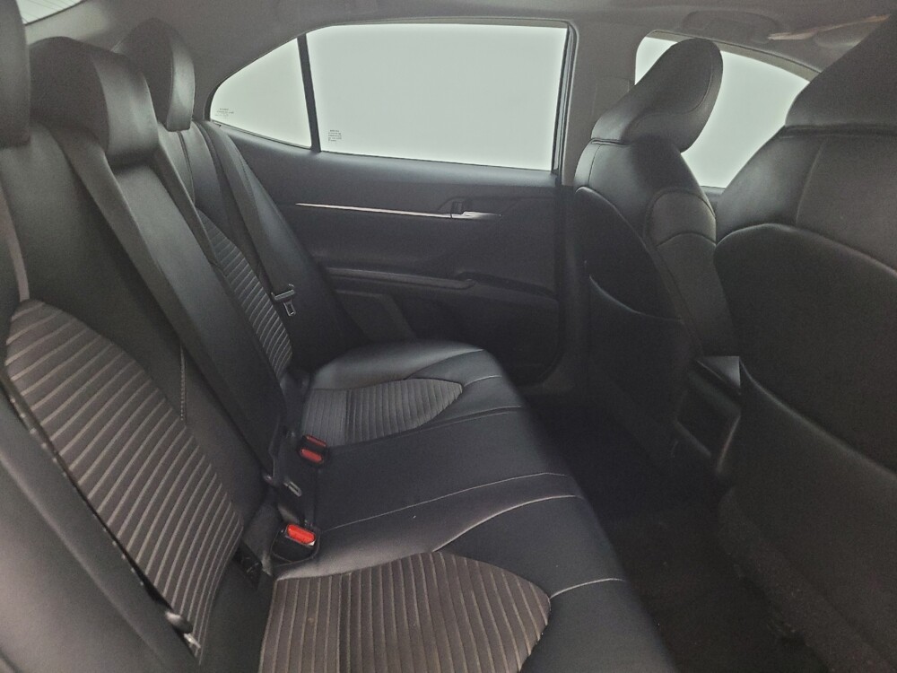 2019 Toyota Camry in Madison, TN 37115 - 18129268 19