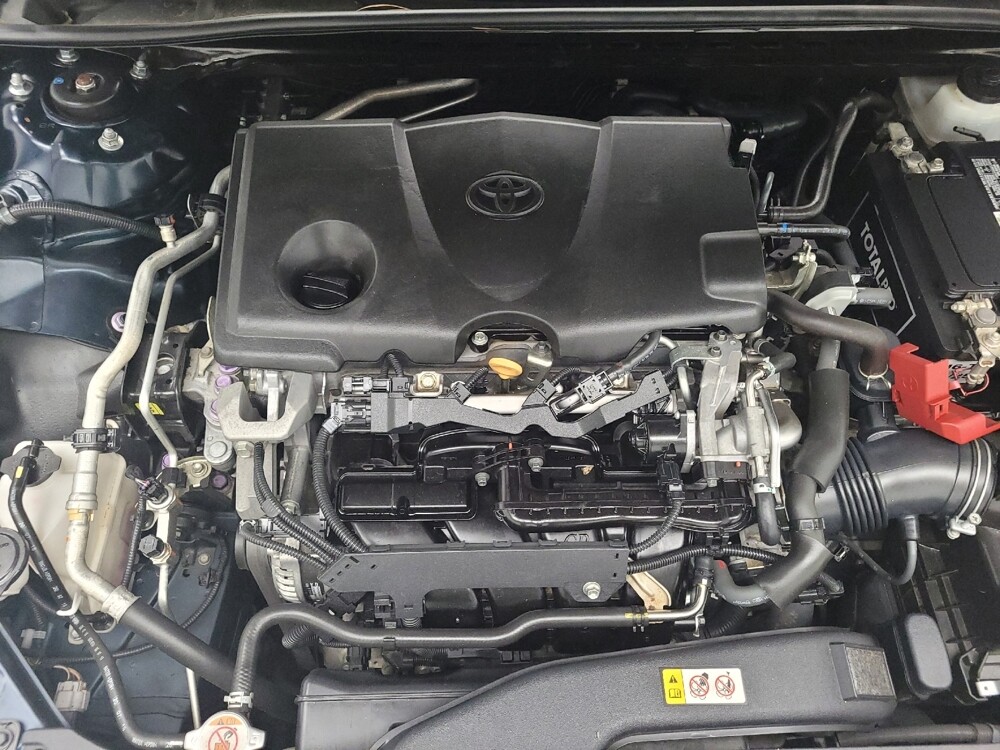 2019 Toyota Camry in Madison, TN 37115 - 18129268 30