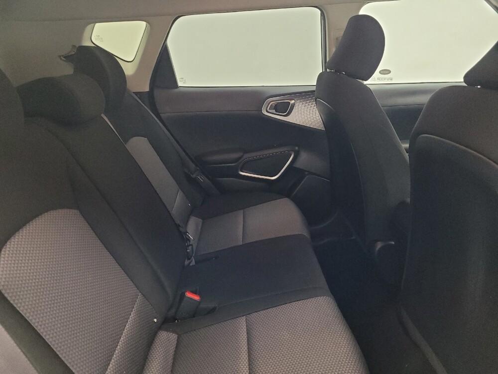 2021 Kia Soul in Memphis, TN 38115 - 18129273 19