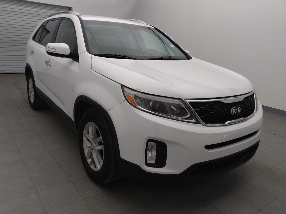 2015 Kia Sorento in Houston, TX 77074 - 18129275 13