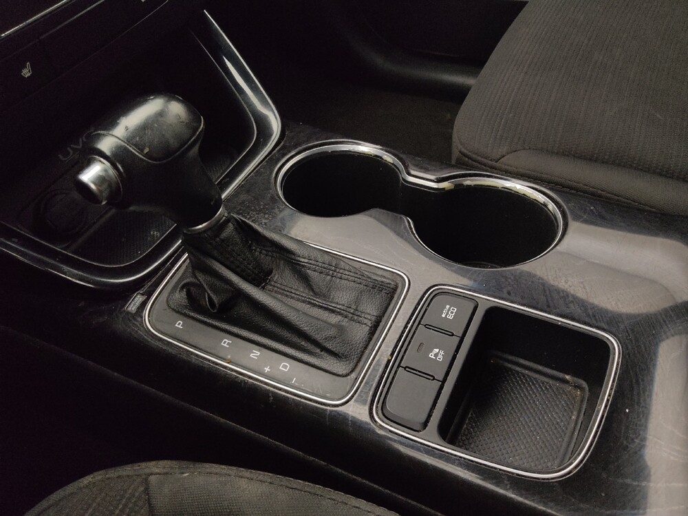 2015 Kia Sorento in Houston, TX 77074 - 18129275 26