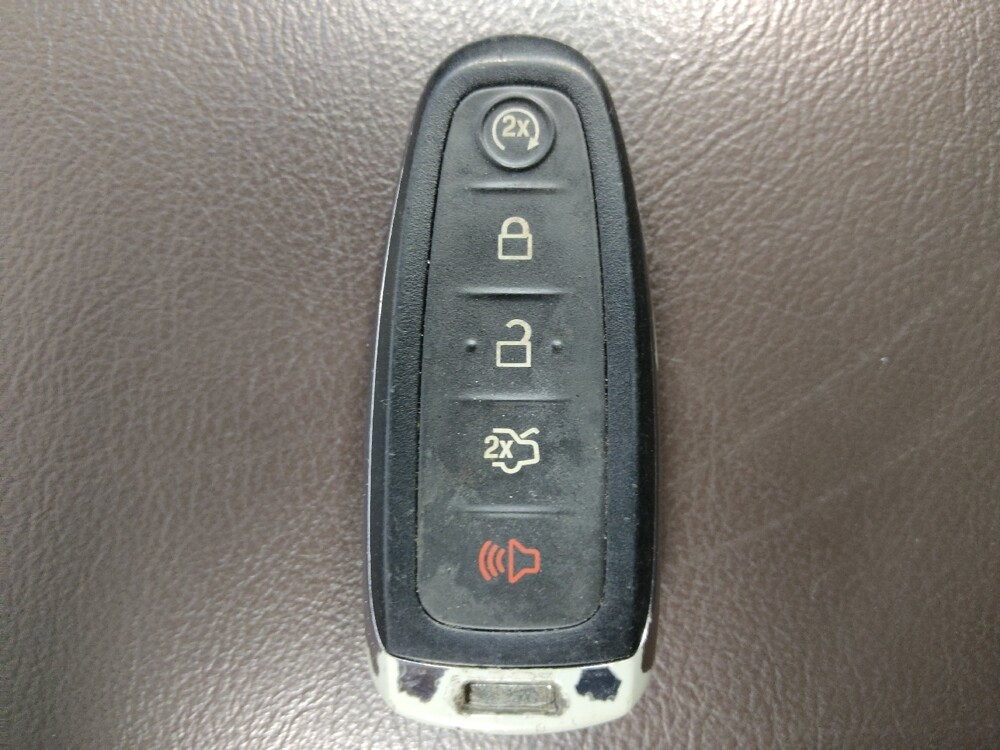 2015 Ford Explorer in Houston, TX 77074 - 18129277 32