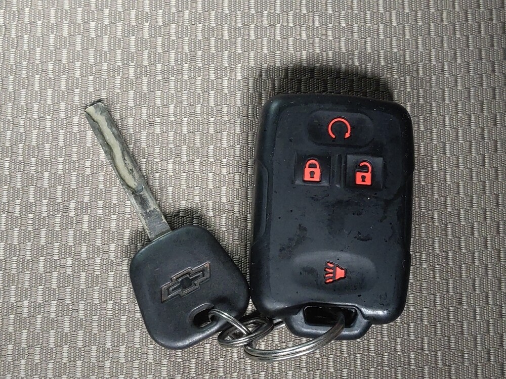 2016 Chevrolet Silverado 1500 in Houston, TX 77074 - 18129279 32