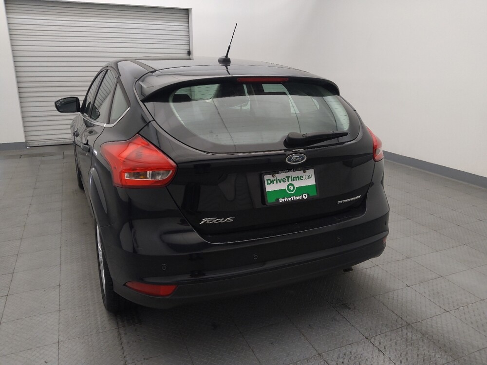 2018 Ford Focus in Houston, TX 77060 - 18129286 6