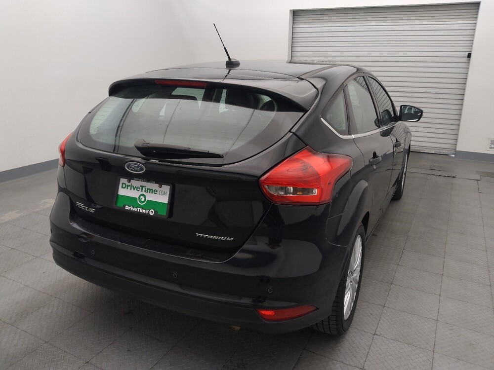 2018 Ford Focus in Houston, TX 77060 - 18129286 7