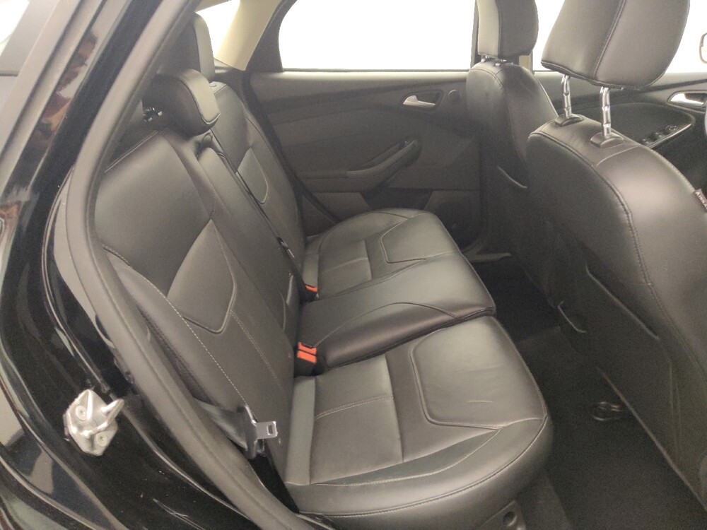 2018 Ford Focus in Houston, TX 77060 - 18129286 19