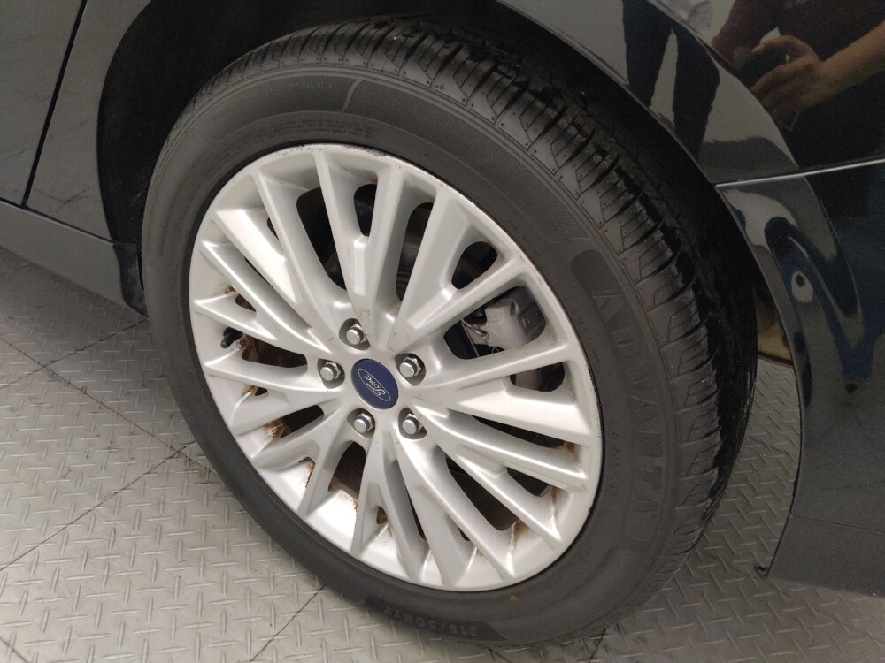 2018 Ford Focus in Houston, TX 77060 - 18129286 31