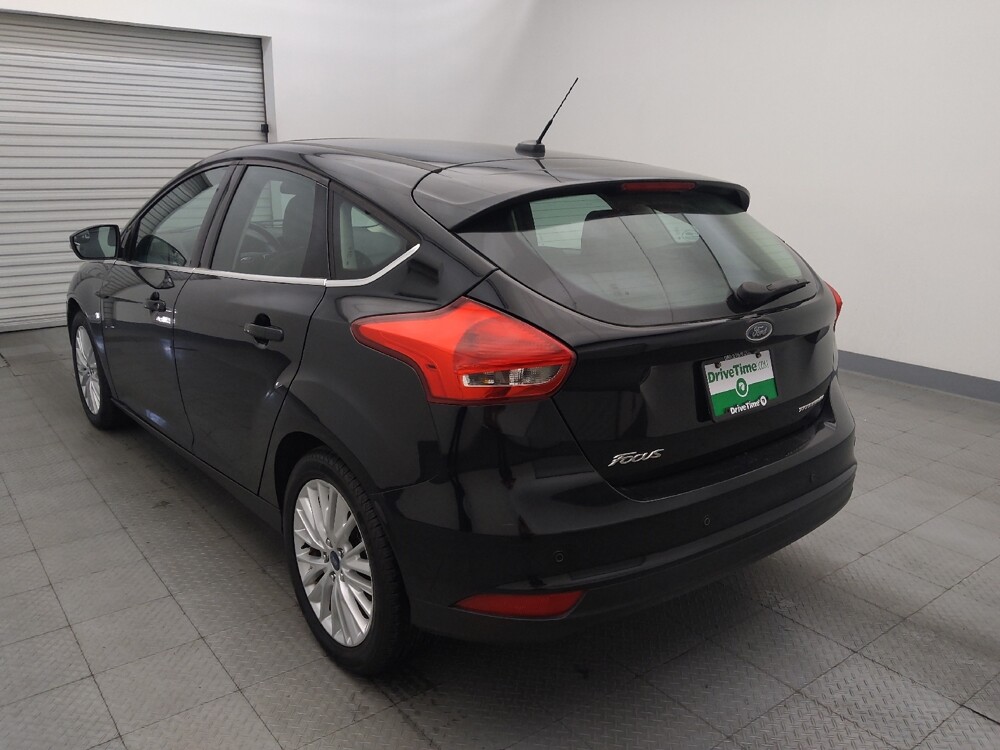 2018 Ford Focus in Houston, TX 77060 - 18129286 5