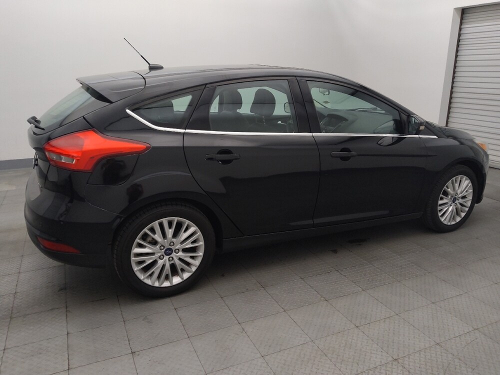 2018 Ford Focus in Houston, TX 77060 - 18129286 10
