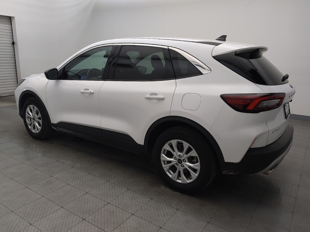 2024 Ford Escape in Houston, TX 77060 - 18129292 3