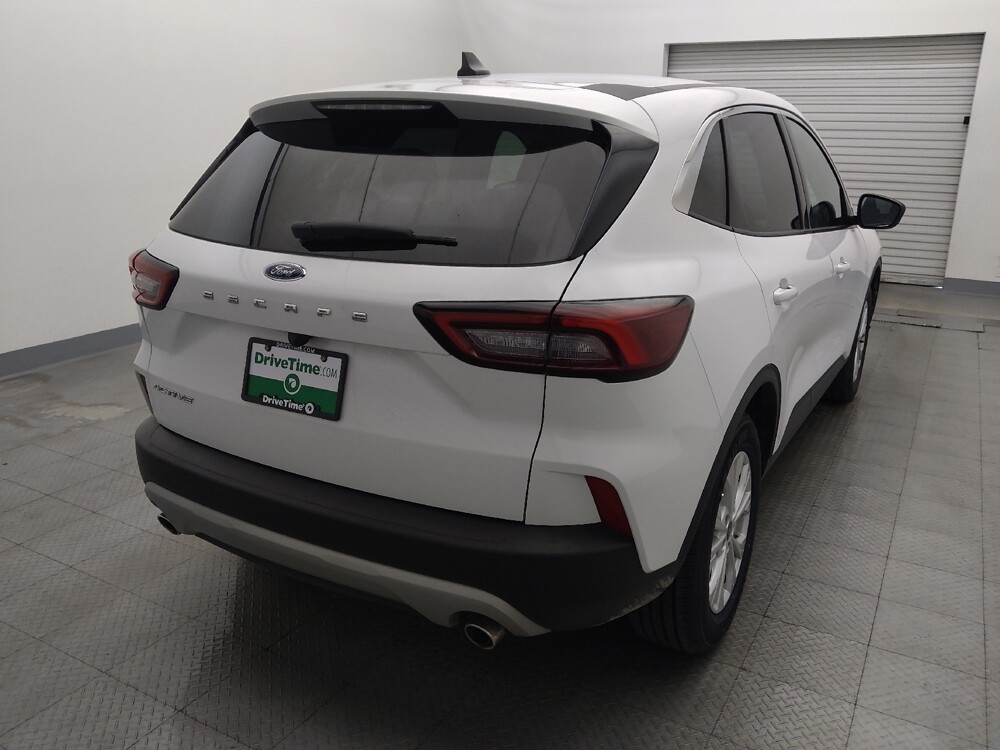 2024 Ford Escape in Houston, TX 77060 - 18129292 7