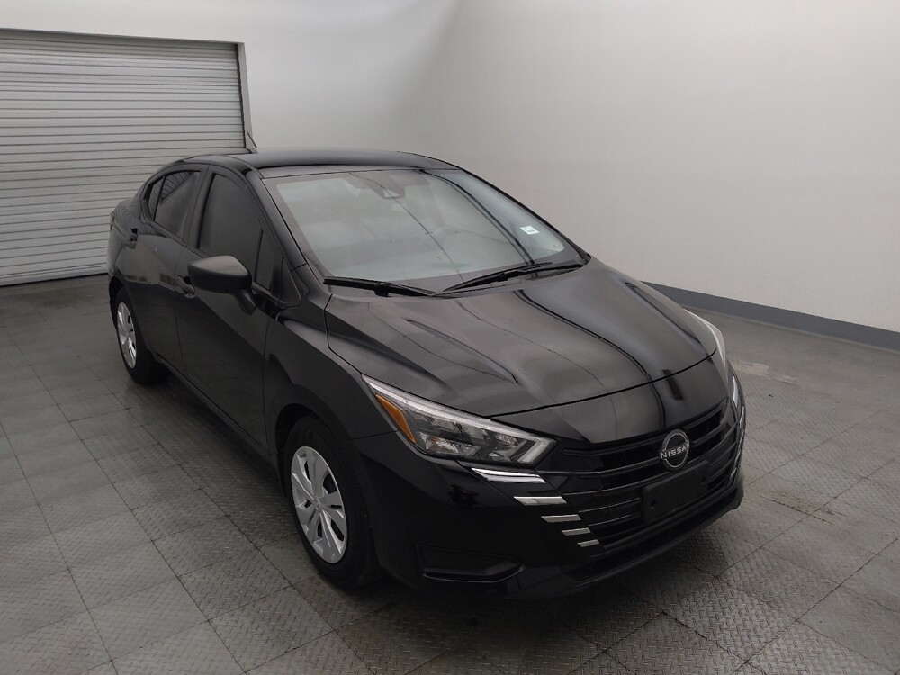 2025 Nissan Versa in Houston, TX 77034 - 18129294 13