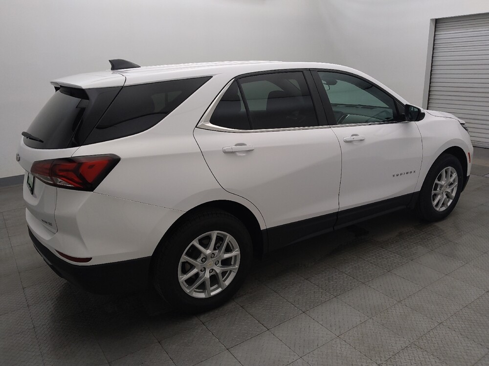 2022 Chevrolet Equinox in Houston, TX 77060 - 18129296 10