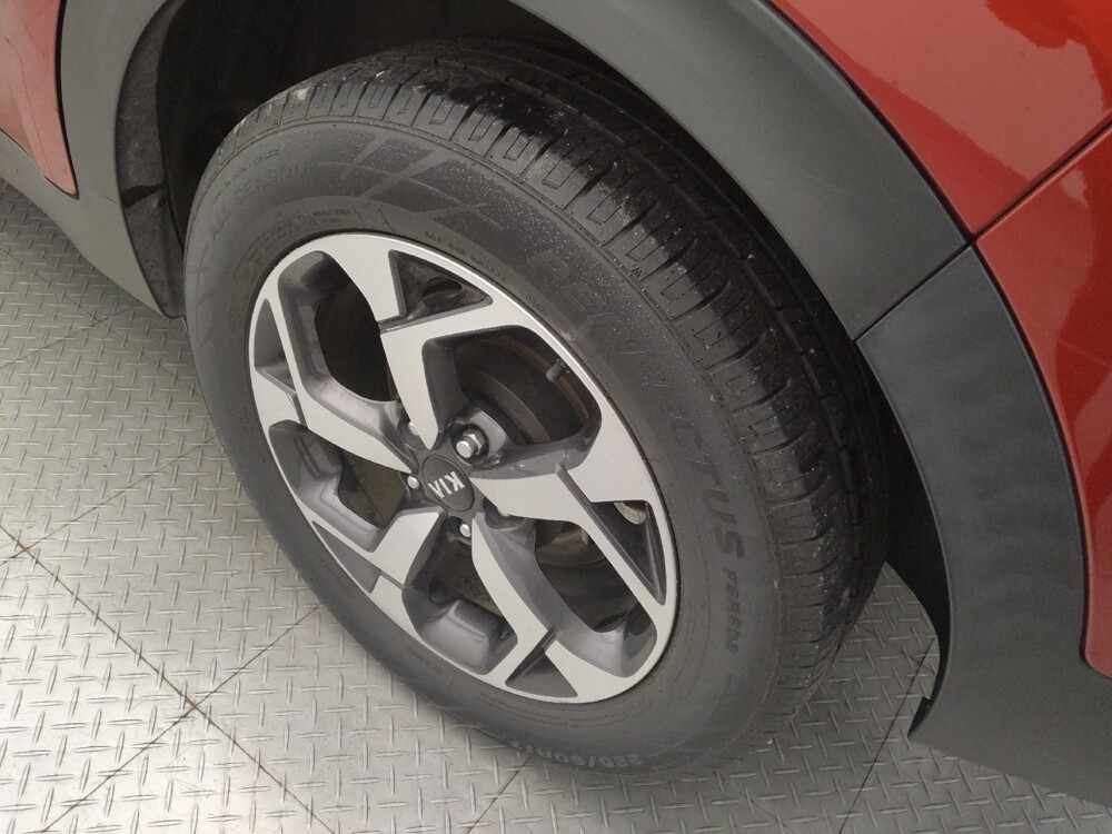 2020 Kia Sportage in Houston, TX 77034 - 18129300 31