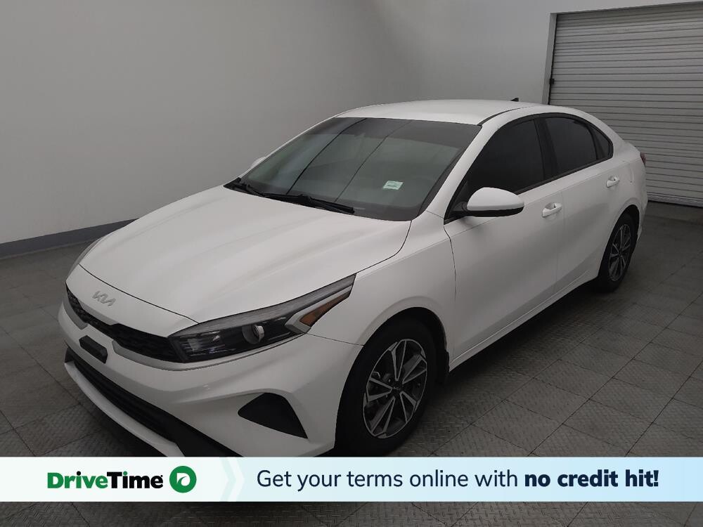 2022 Kia Forte in Metairie, LA 70006 - 18129301