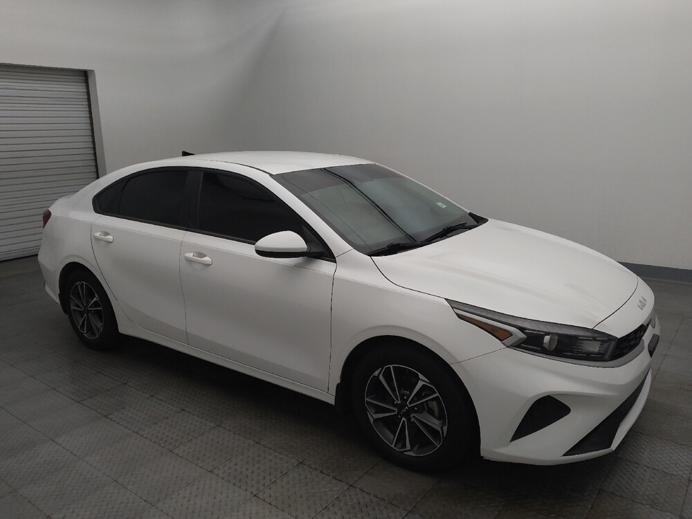 2022 Kia Forte in Metairie, LA 70006 - 18129301 11