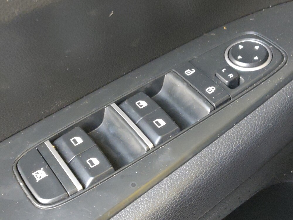 2022 Kia Forte in Metairie, LA 70006 - 18129301 27