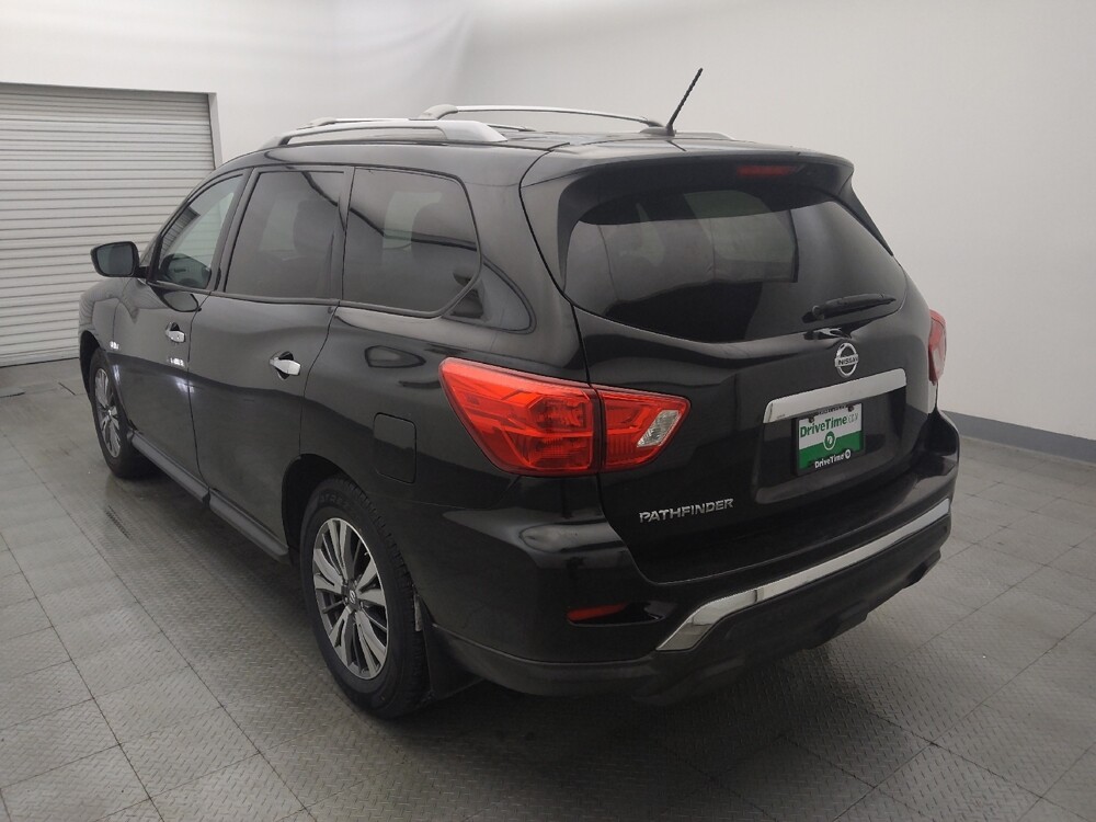 2018 Nissan Pathfinder in Houston, TX 77034 - 18129304 5