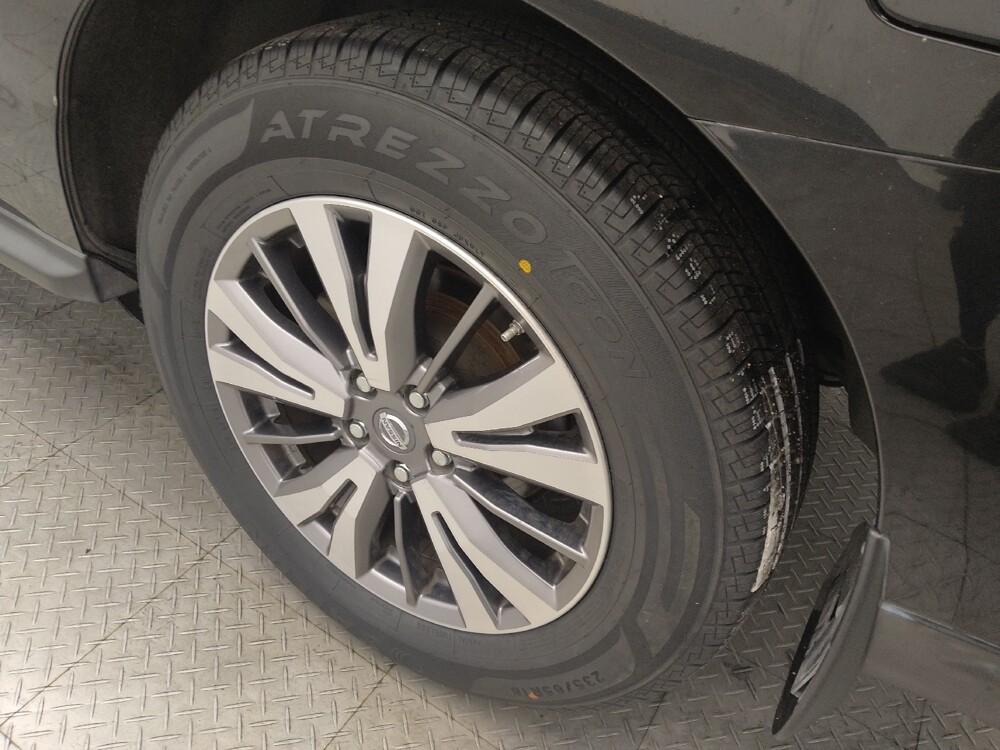 2018 Nissan Pathfinder in Houston, TX 77034 - 18129304 31