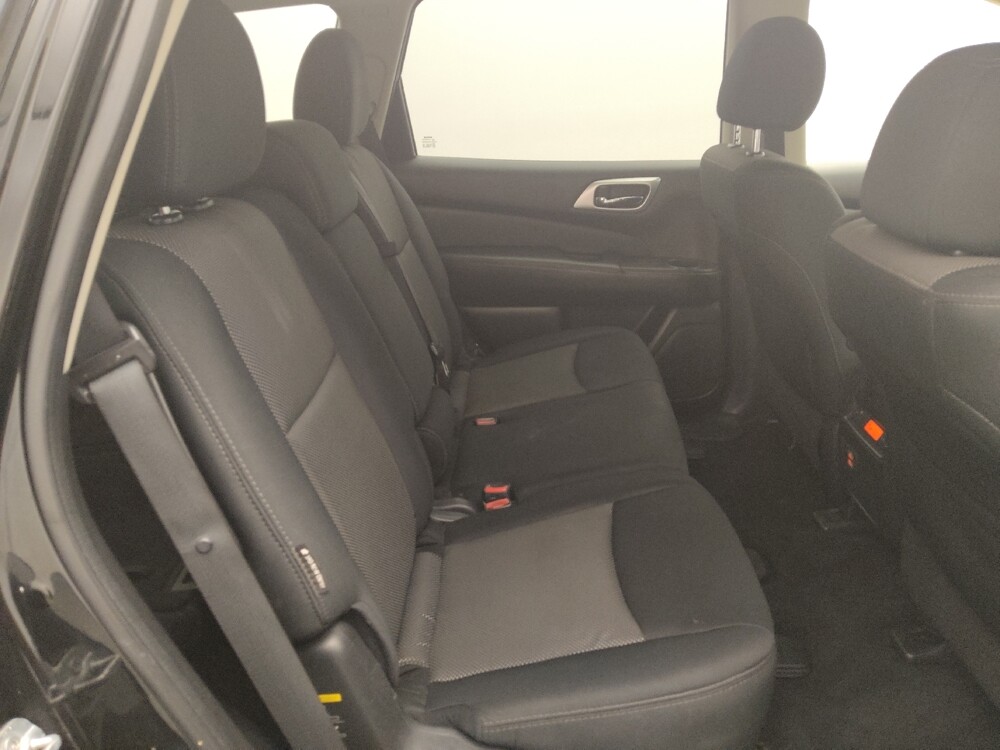 2018 Nissan Pathfinder in Houston, TX 77034 - 18129304 19