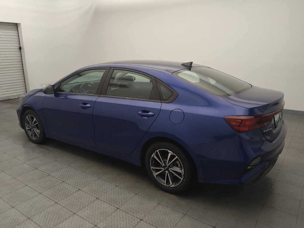 2022 Kia Forte in Live Oak, TX 78233 - 18129305 3