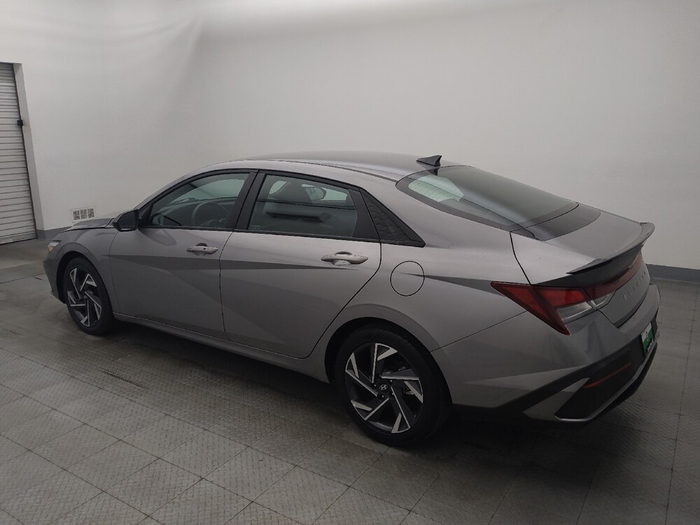 2025 Hyundai Elantra in Houston, TX 77034 - 18129308 3