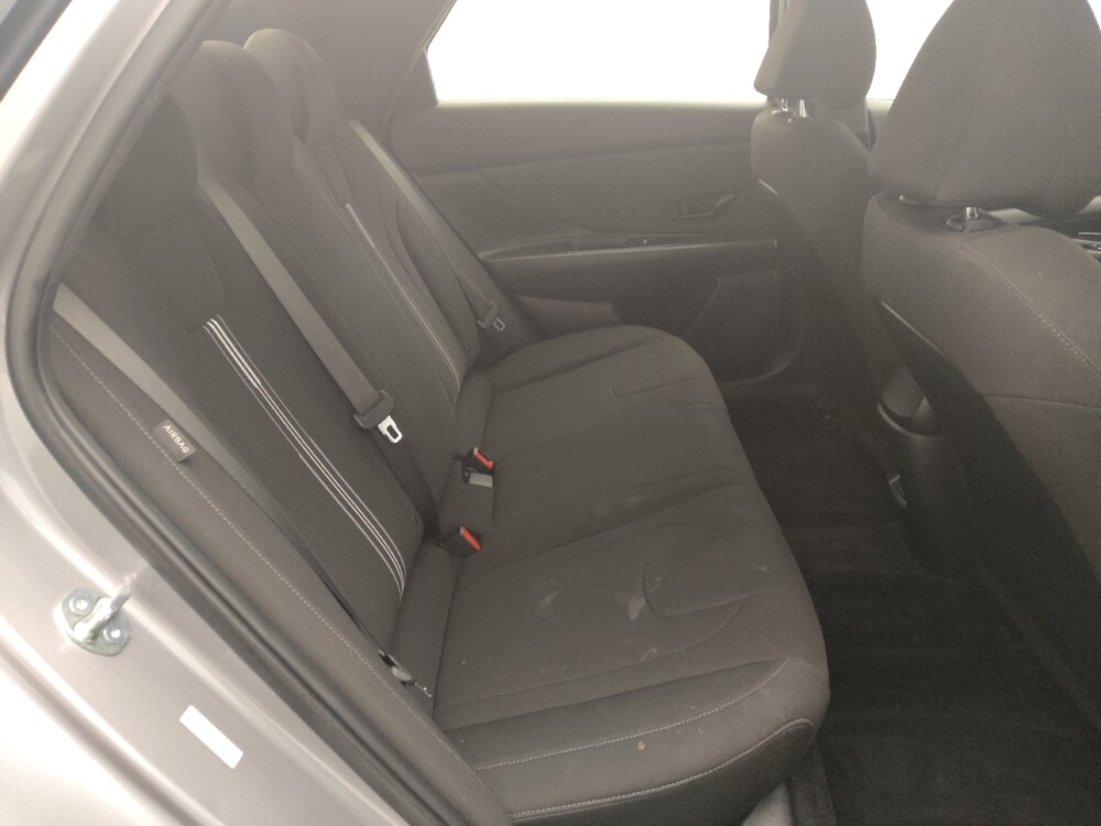 2025 Hyundai Elantra in Houston, TX 77034 - 18129308 19