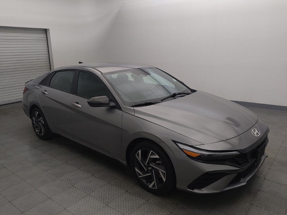 2025 Hyundai Elantra in Houston, TX 77034 - 18129308 11
