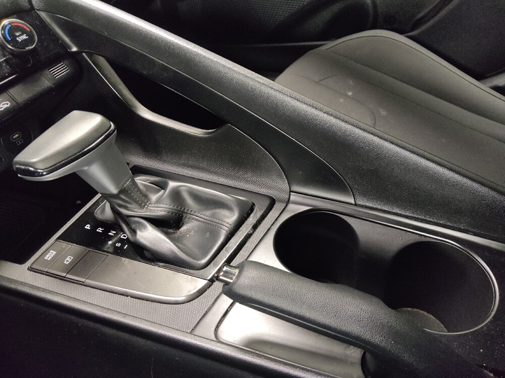 2025 Hyundai Elantra in Houston, TX 77034 - 18129308 26