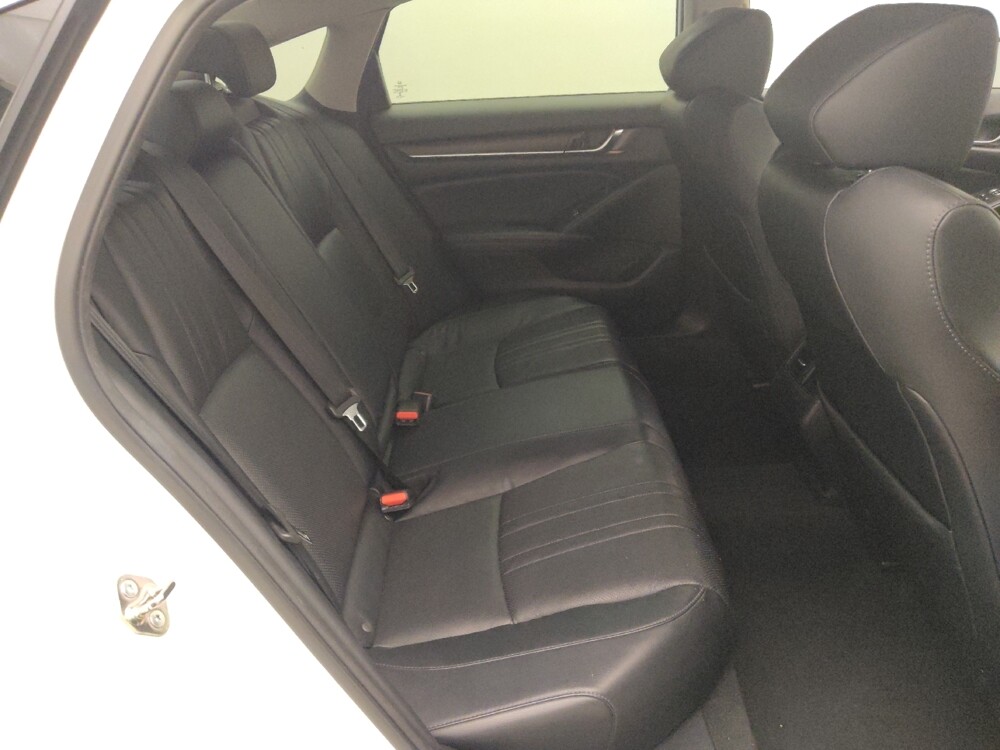 2018 Honda Accord in Metairie, LA 70006 - 18129311 19