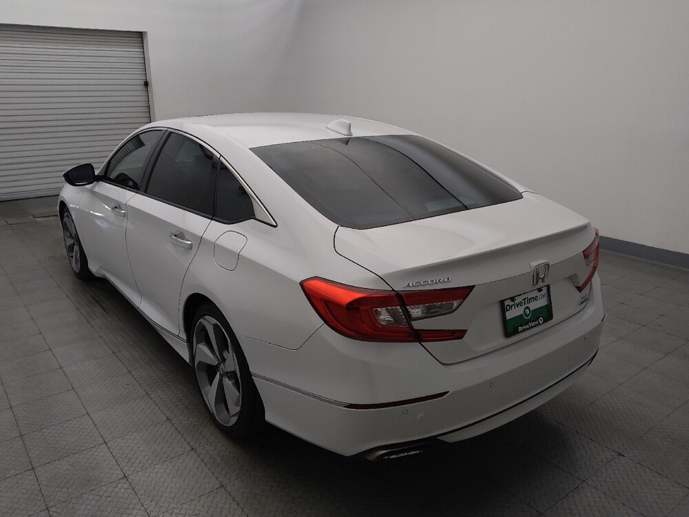 2018 Honda Accord in Metairie, LA 70006 - 18129311 5