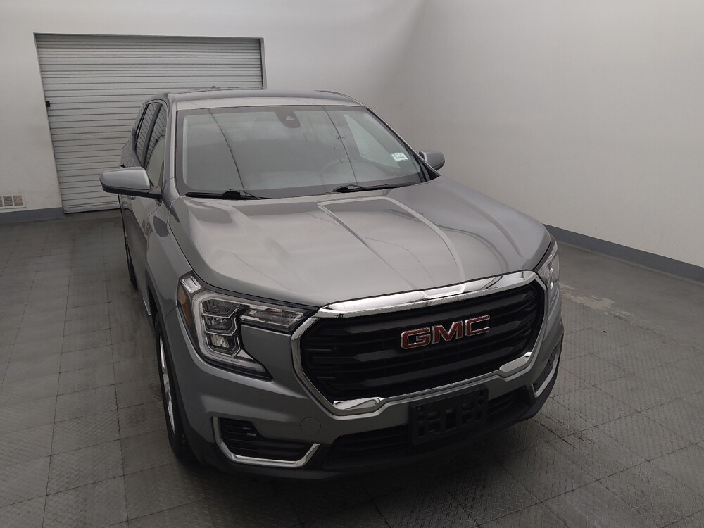 2024 GMC Terrain in Houston, TX 77034 - 18129312 14
