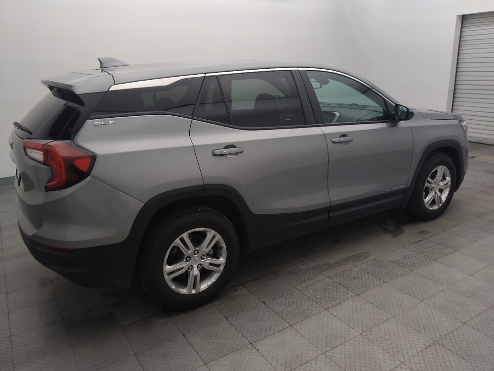 2024 GMC Terrain in Houston, TX 77034 - 18129312 10