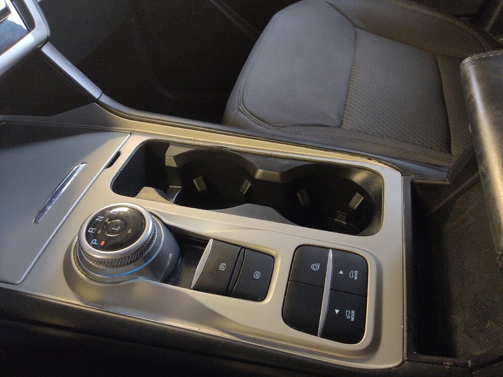 2022 Ford Explorer in Metairie, LA 70006 - 18129313 26