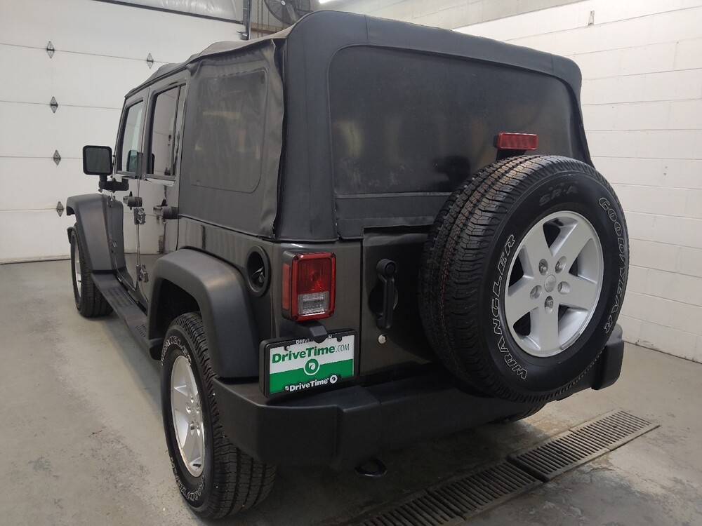 2017 Jeep Wrangler in Fairfield, OH 45014 - 18129317 5