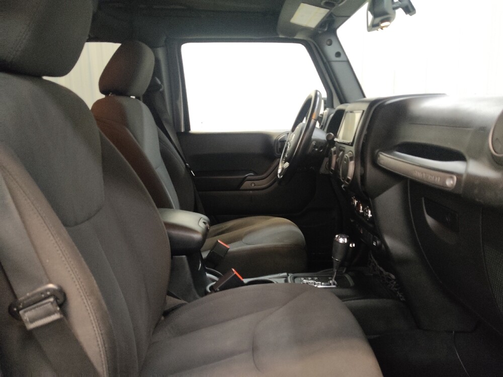 2017 Jeep Wrangler in Fairfield, OH 45014 - 18129317 21