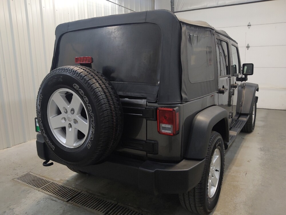 2017 Jeep Wrangler in Fairfield, OH 45014 - 18129317 9