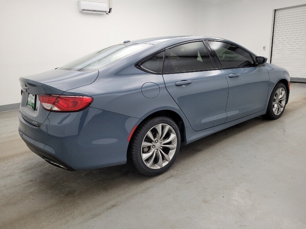 2015 Chrysler 200 in Fairfield, OH 45014 - 18129319 10