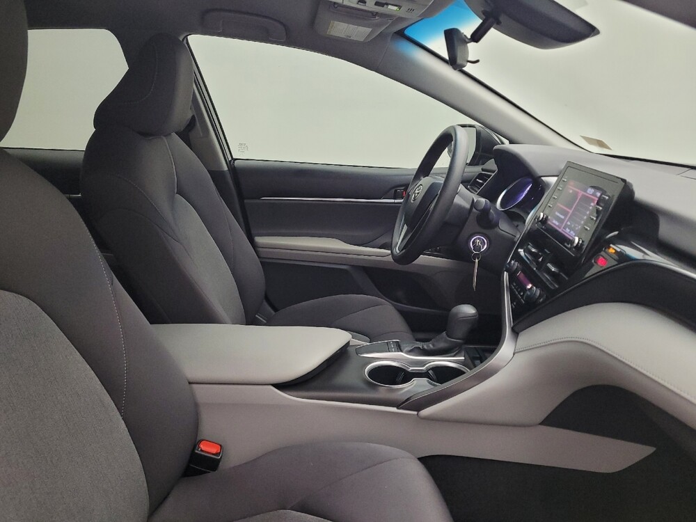 2023 Toyota Camry in Maple Heights, OH 44137 - 18129325 21