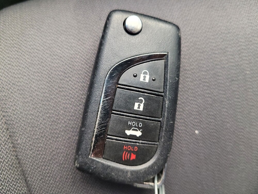 2023 Toyota Camry in Maple Heights, OH 44137 - 18129325 32