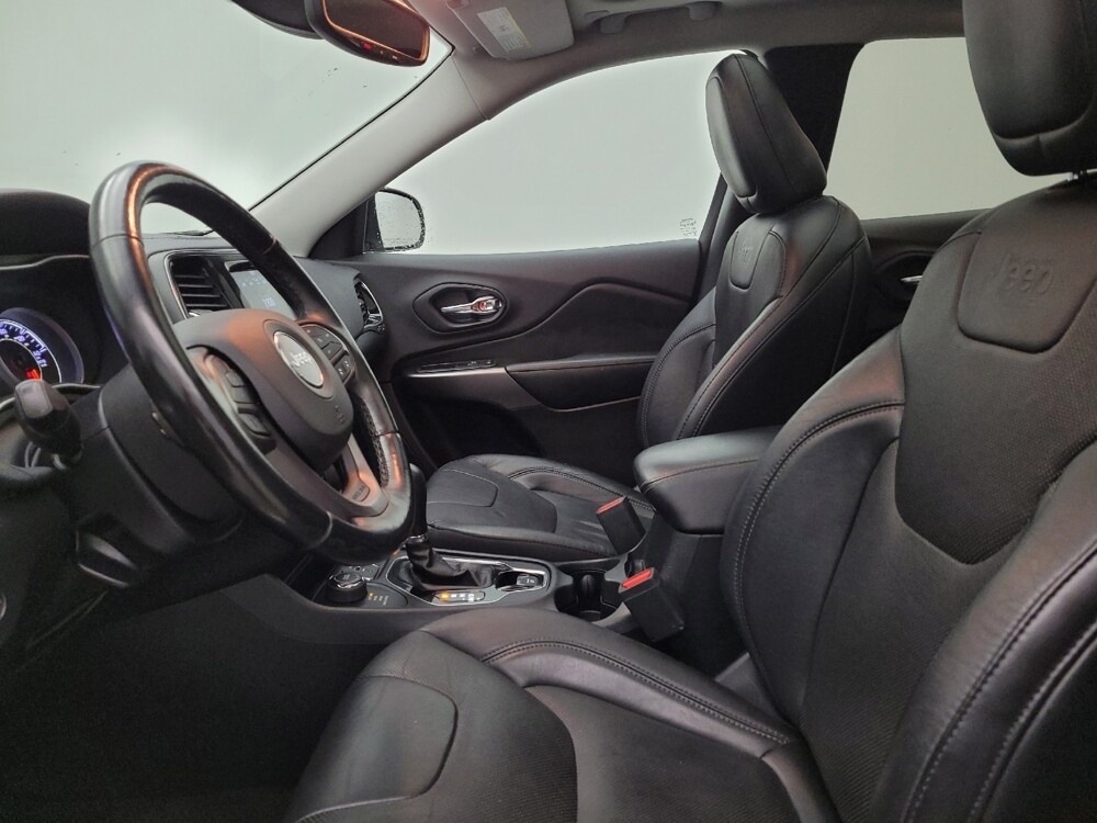 2020 Jeep Cherokee in Miamisburg, OH 45342 - 18129328 17