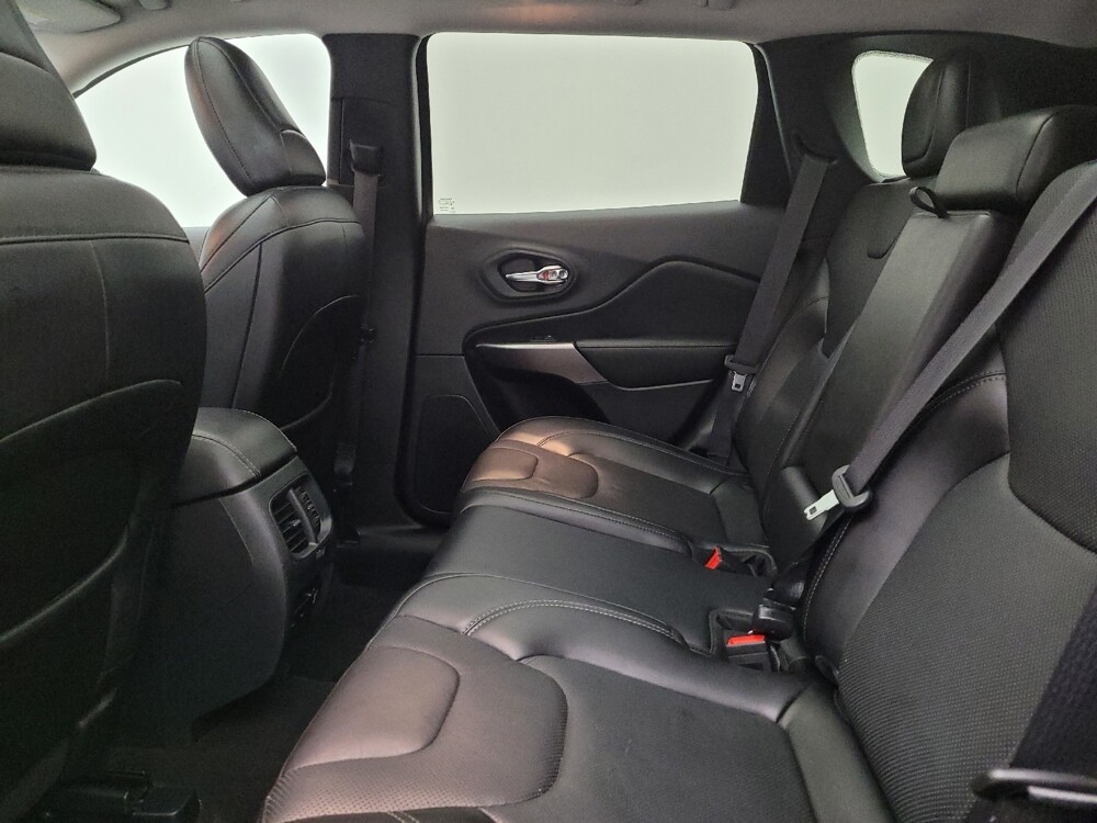 2020 Jeep Cherokee in Miamisburg, OH 45342 - 18129328 18