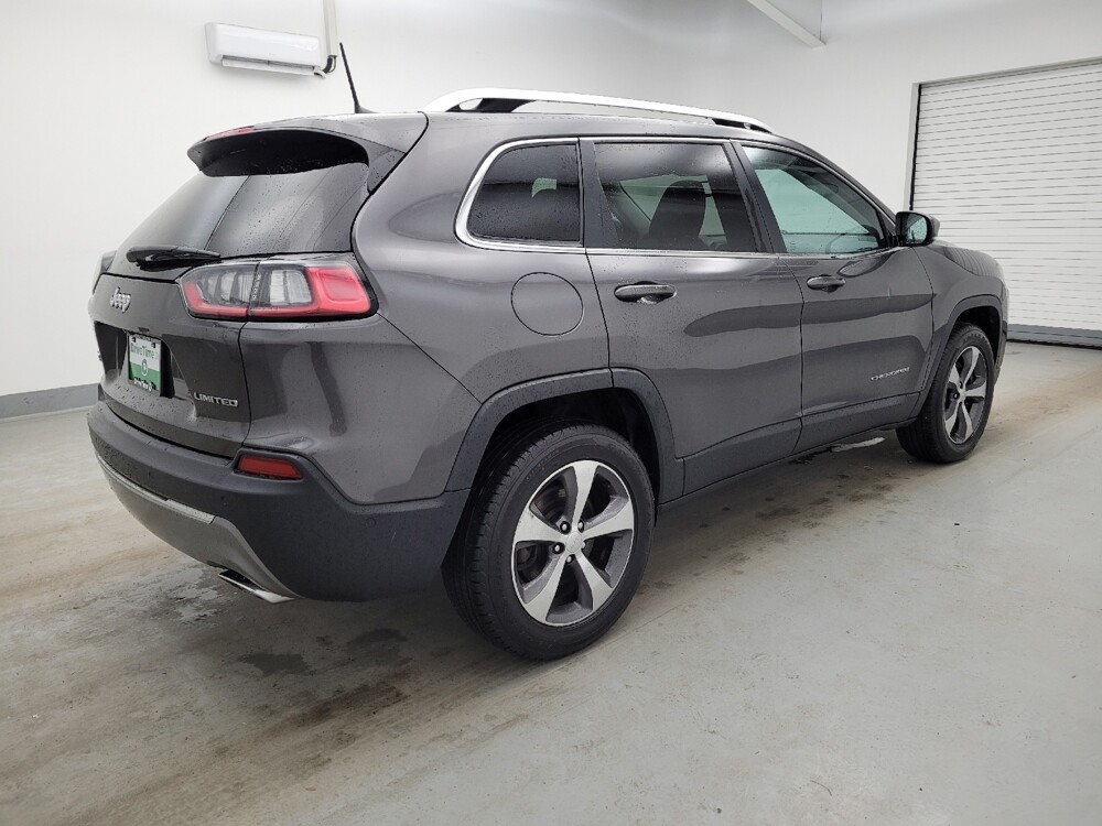 2020 Jeep Cherokee in Miamisburg, OH 45342 - 18129328 10
