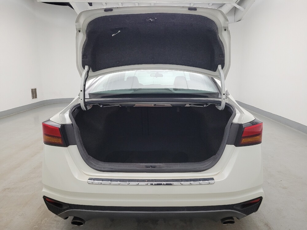 2019 Nissan Altima in Miamisburg, OH 45342 - 18129330 29