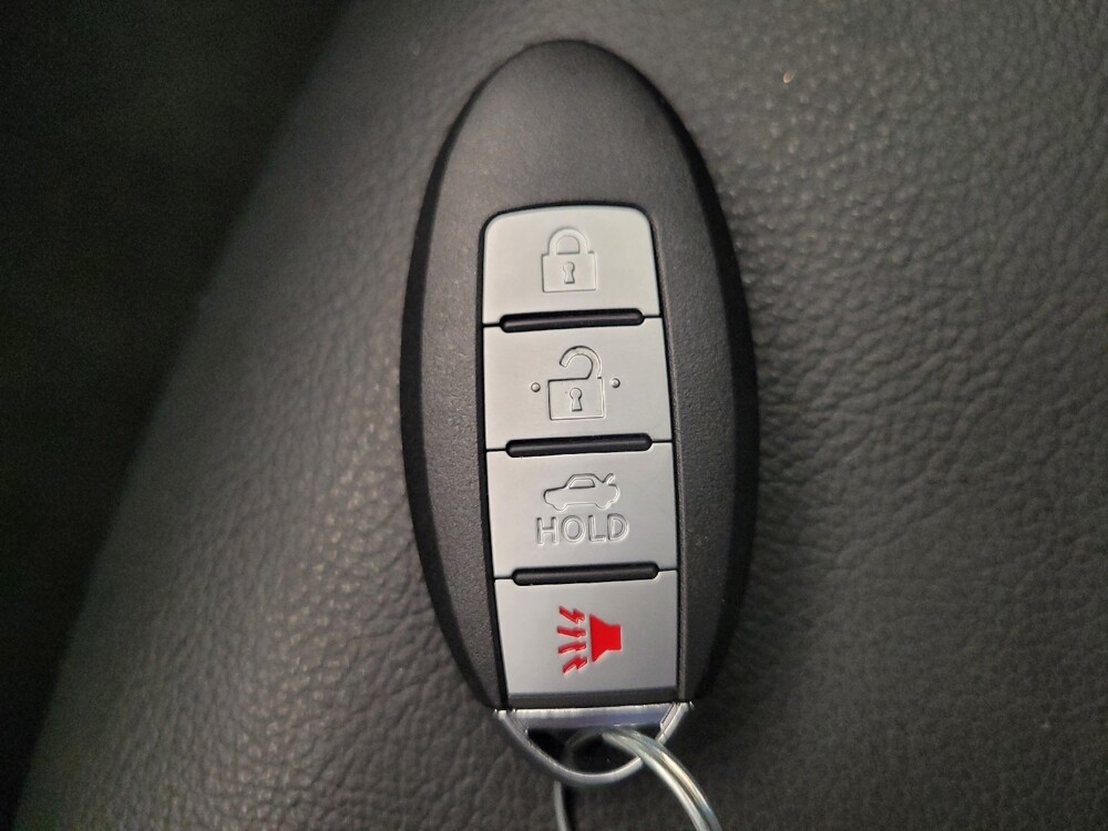 2019 Nissan Altima in Miamisburg, OH 45342 - 18129330 32